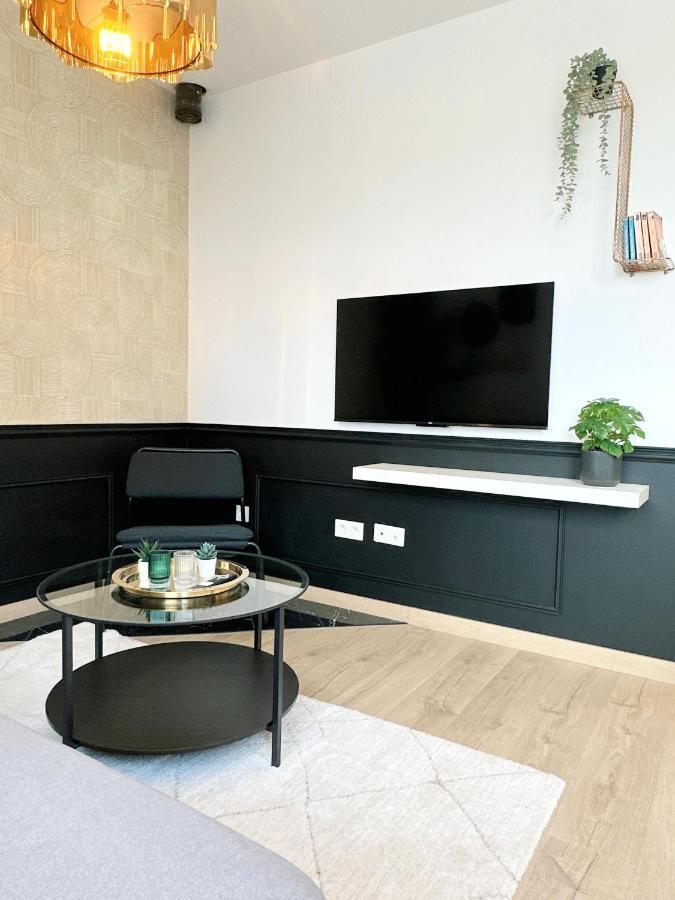 רודז Sacre Appartement/Jardin/Parking/Wifi מראה חיצוני תמונה